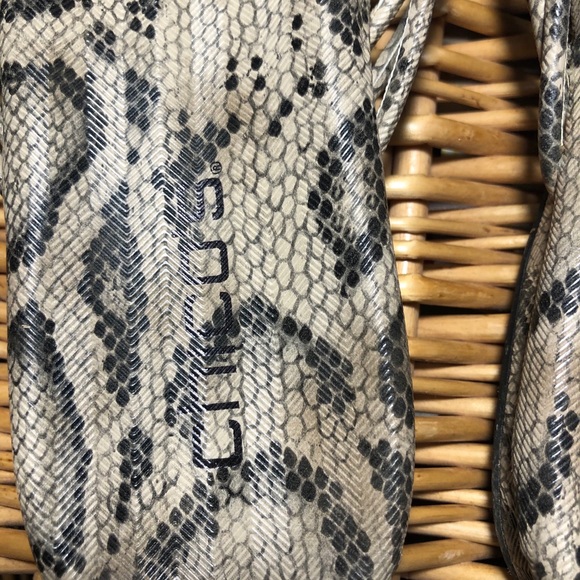 size 8 M CHICOS Ladies Embellished Sandals Cute! - Picture 5 of 8